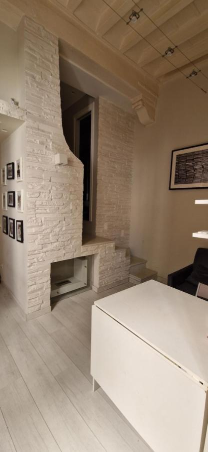 Savelli Apartment Old Town - Near Navona Place Roma Exterior foto
